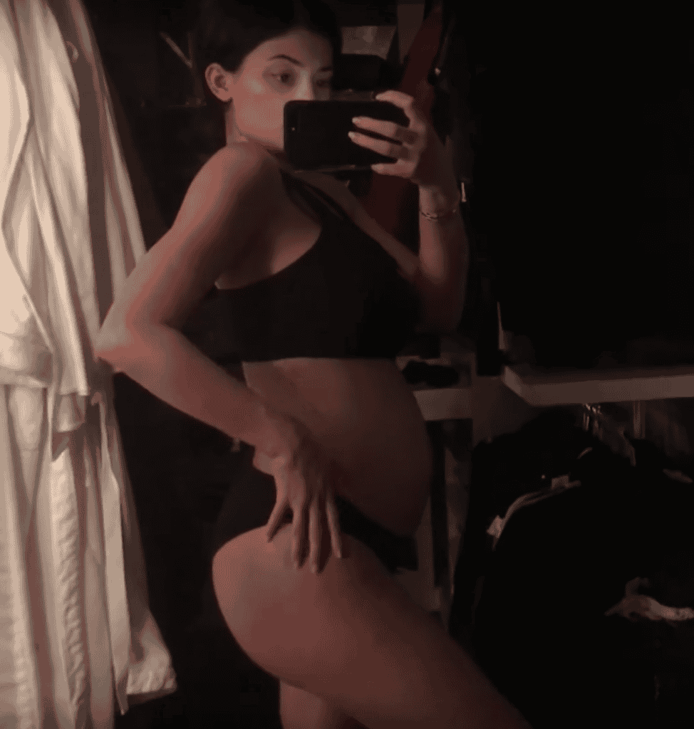 pregnant Kylie Jenner