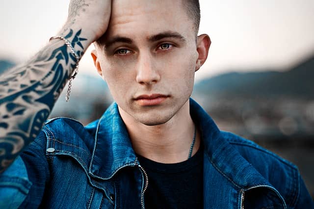 Sure Signs Your Ex-Boyfriend Still Has Feelings For You